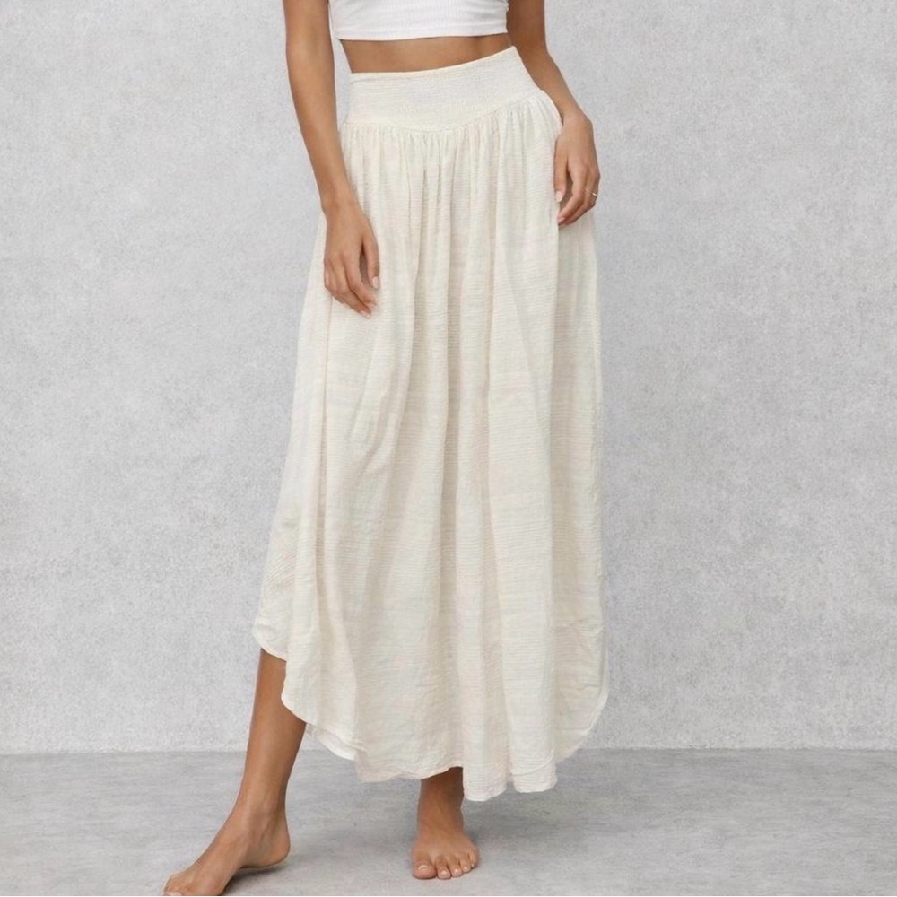 Nico Nico Cream Midi Skirt